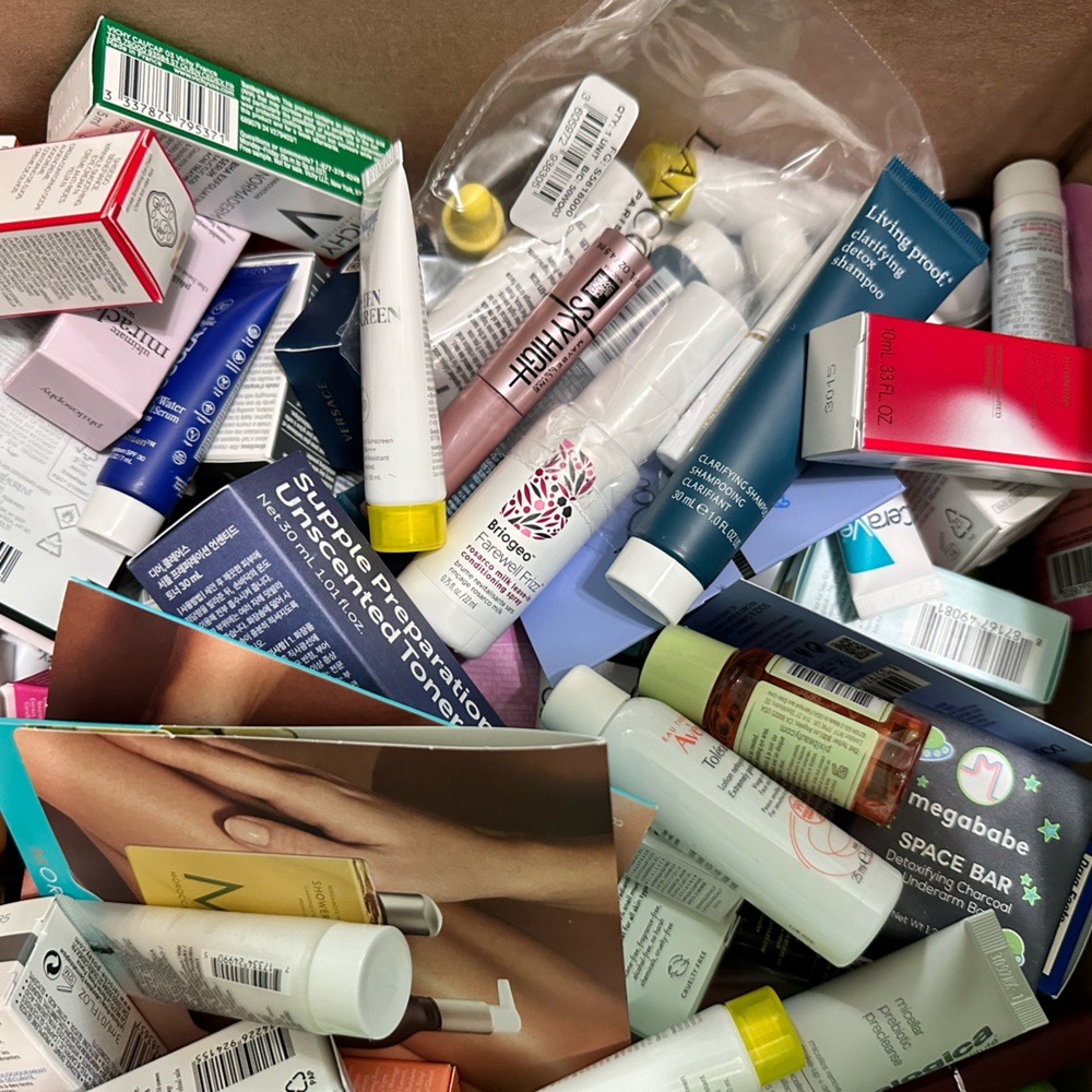 Mystery Skincare/Makeup box.